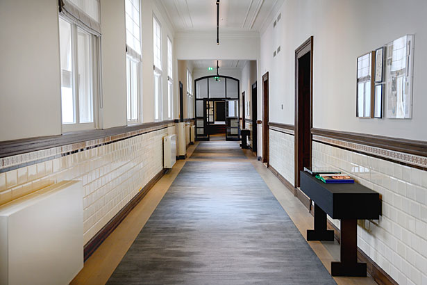 Een volledig herstelde corridor 
